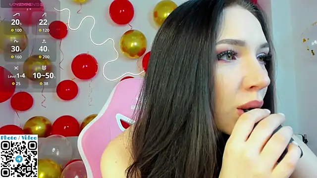 Helen Spark online show from 10/10/25, 02:01