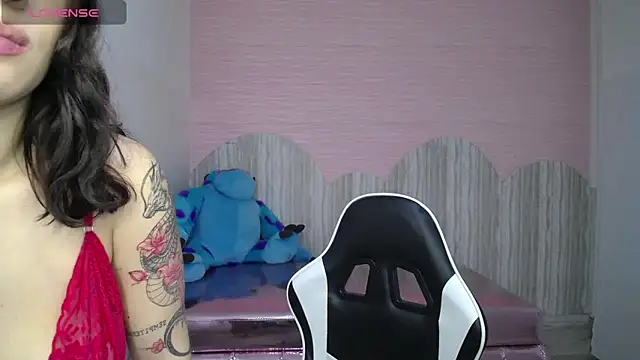 im anny t online show from 11/11/25, 12:44