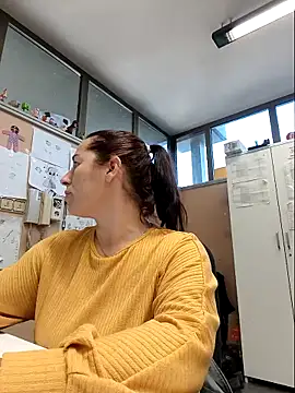 bichota85 online show from 11/03/25, 11:47