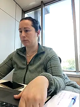 bichota85 online show from 02/16/26, 09:52