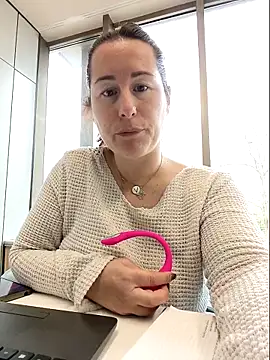 bichota85 online show from 03/30/26, 09:44