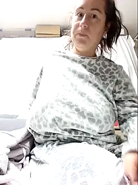 bichota85 online show from 11/08/25, 12:52