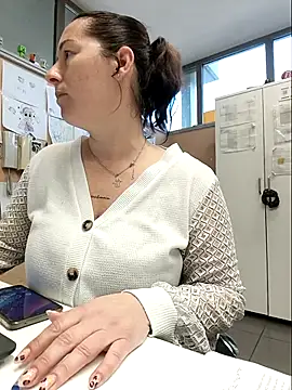 bichota85 online show from 02/27/26, 10:48