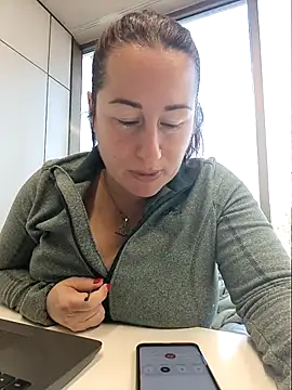 bichota85 online show from 01/12/26, 09:49