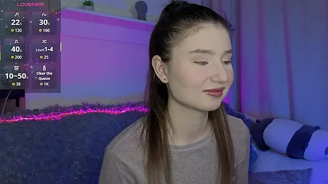  Lua   online show from 02/24/26, 11:49