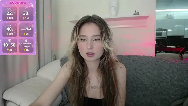 Snapshot of _Lua__ chatting on 10/07/25, 08:54 Lua online show from 10/07/25, 08:54