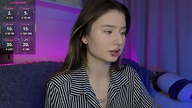  Lua   online show from 02/14/26, 10:43