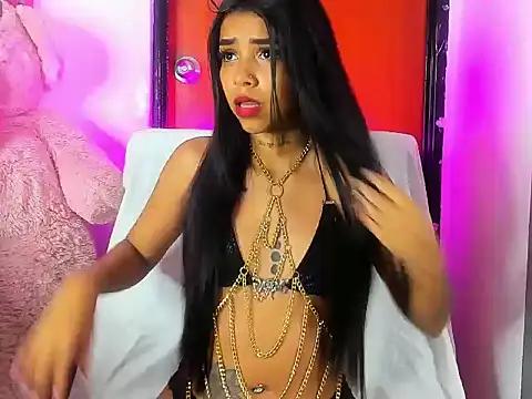 Snapshot of dahiiangomezz chatting on 10/16/25, 05:32 dahiiangomezz online show from 10/16/25, 05:32