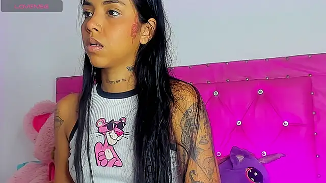 dahiiangomezz online show from 04/07/26, 09:27