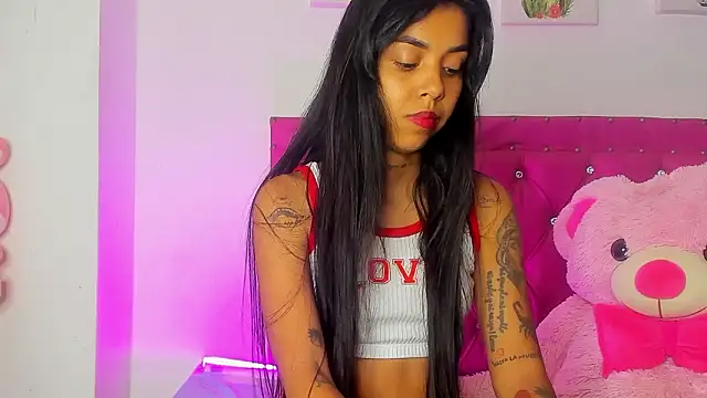 Snapshot of dahiiangomezz chatting on 02/07/26, 09:50 dahiiangomezz online show from 02/07/26, 09:50