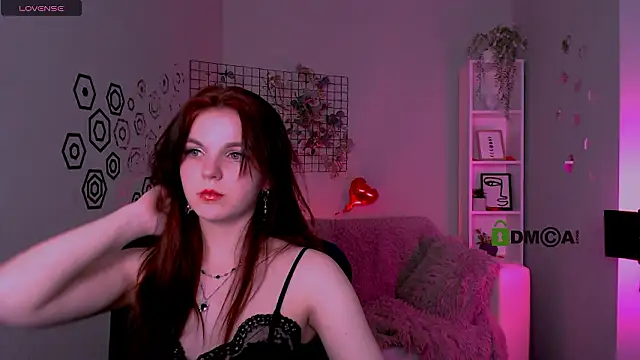 ariana ross7 online show from 02/17/26, 10:51