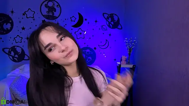 ariana ross7 online show from 04/17/26, 07:49