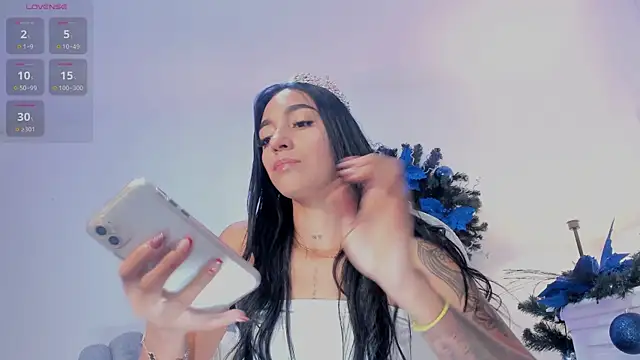 miavegas1 online show from 12/18/25, 11:08