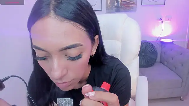 miavegas1 online show from 09/29/25, 01:23