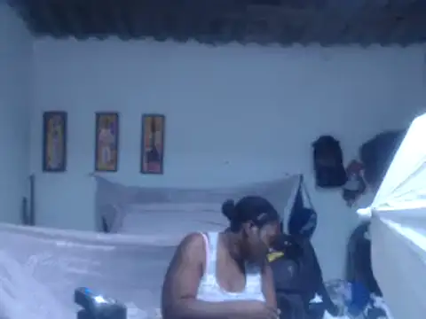 Snapshot of rachelexoticgirl chatting on 02/22/25, 07:25 rachelexoticgirl online show from 02/22/25, 07:25