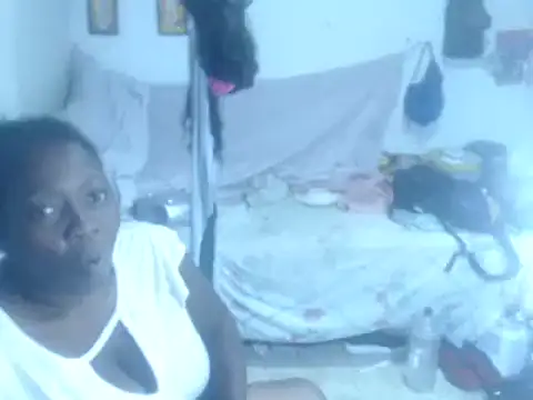 Snapshot of rachelexoticgirl chatting on 01/05/25, 10:50 rachelexoticgirl online show from 01/05/25, 10:50