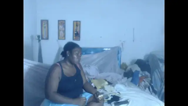 Snapshot of rachelexoticgirl chatting on 10/17/25, 03:21 rachelexoticgirl online show from 10/17/25, 03:21