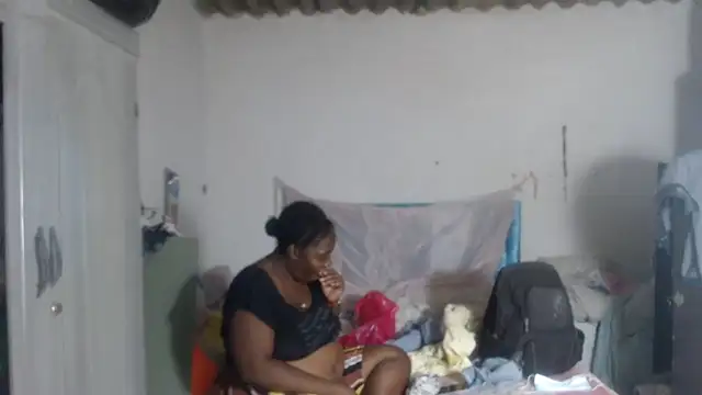 Snapshot of rachelexoticgirl chatting on 05/14/26, 03:25 rachelexoticgirl online show from 05/14/26, 03:25