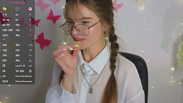 Katyaa Lover online show from 10/15/25, 04:04