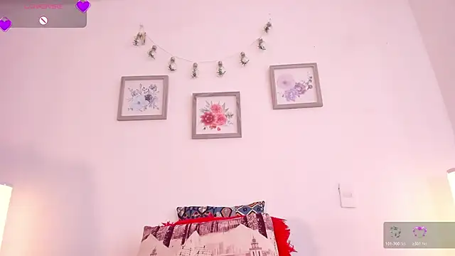 mely rosse  online show from 07/04/26, 01:48