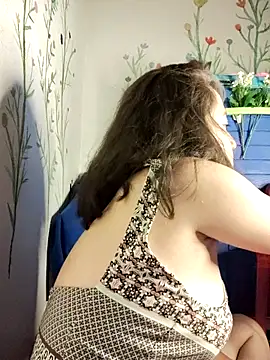 valery506 online show from 10/24/25, 04:11