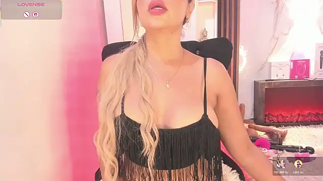 Agatha210 online show from 10/30/25, 10:13