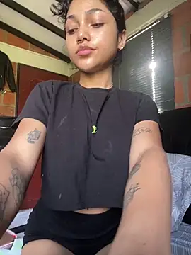 Snapshot of Cataleya_naz chatting on 10/02/25, 09:07 Cataleya naz online show from 10/02/25, 09:07