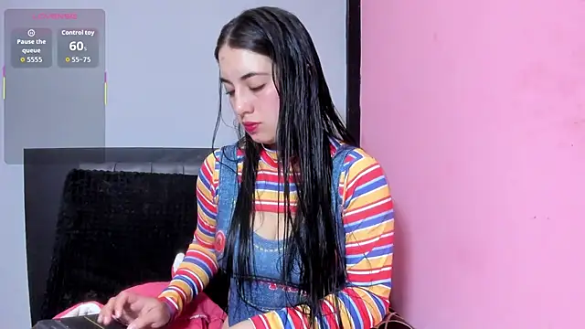 brittanyy20 online show from 03/22/26, 09:00