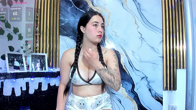 brittanyy20 online show from 01/15/26, 09:56