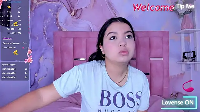 LunaWiill  online show from 11/28/25, 12:05