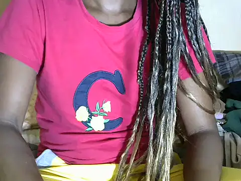 Snapshot of peggycarter007 chatting on 10/05/25, 04:58 peggycarter007 online show from 10/05/25, 04:58