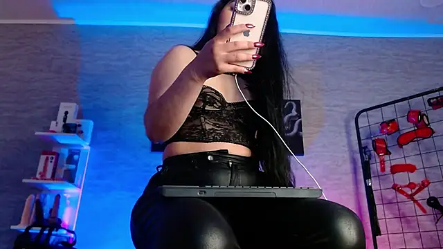 Daphnee-x online show from 01/14/26, 11:47