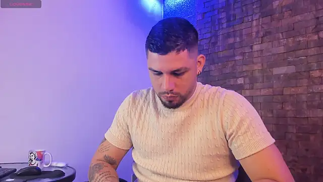 Jacob19  online show from 09/17/25, 01:24