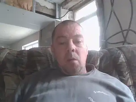 hugoboys4576 online show from 12/17/25, 11:26