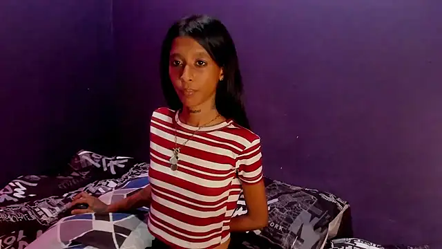 Indianteazerxxxx online show from 04/18/26, 12:46