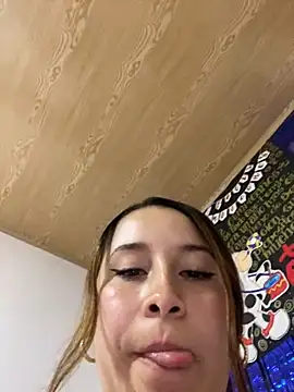 Swet Violet online show from 09/23/25, 09:55