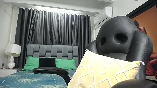 kashvi  online show from 04/14/26, 08:25