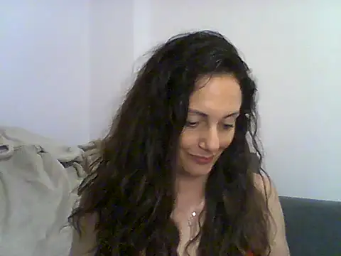 dulcefanny online show from 12/14/25, 03:35