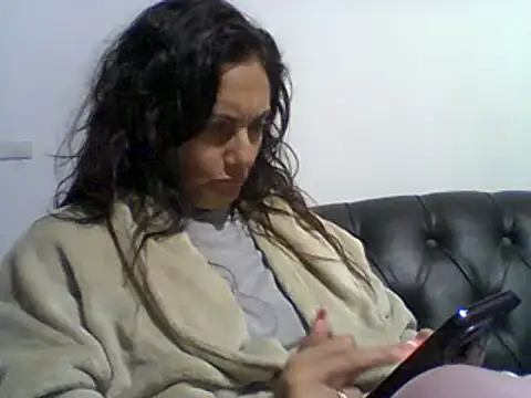 dulcefanny online show from 05/18/26, 02:12