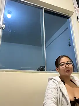 Karlee Grey1 online show from 10/23/25, 02:32