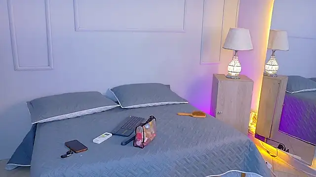 ElectraScot online show from 11/26/25, 07:36