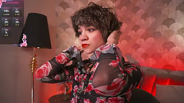 sandzu  online show from 11/22/25, 09:02