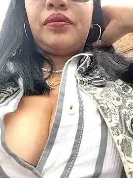 MILA  06 online show from 10/08/25, 02:40