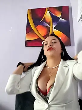 MILA  06 online show from 09/30/25, 03:29