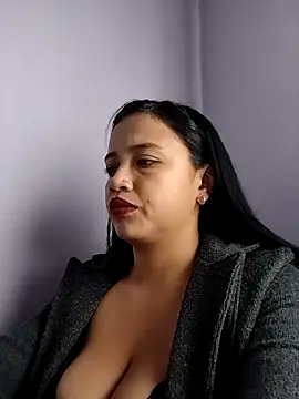 MILA  06 online show from 09/29/25, 01:50