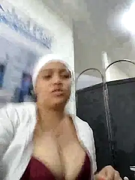 MILA  06 online show from 04/30/26, 01:07