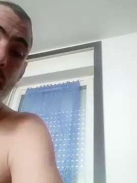 Snapshot of LeLoup49 chatting on 02/28/26, 01:33 LeLoup49 online show from 02/28/26, 01:33