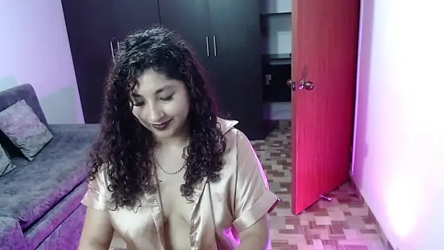 Gia Dior online show from 02/28/26, 12:21