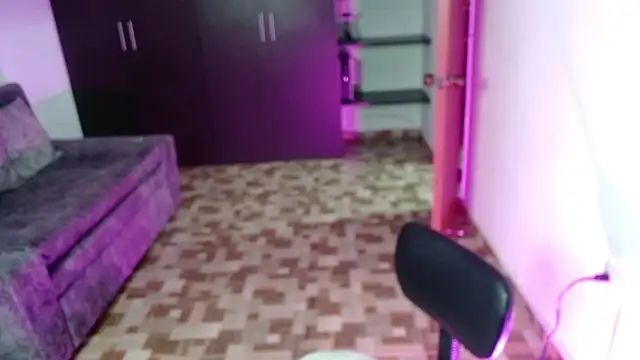 Gia Dior online show from 02/06/26, 01:01