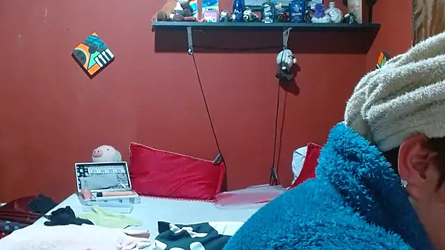 Sasharosee2 online show from 04/15/26, 11:59